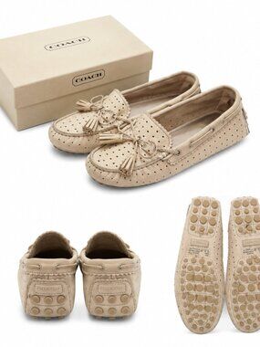 Coach Beige Leather Tassel Driving Loafers / Moccasins – Women’s Size 6